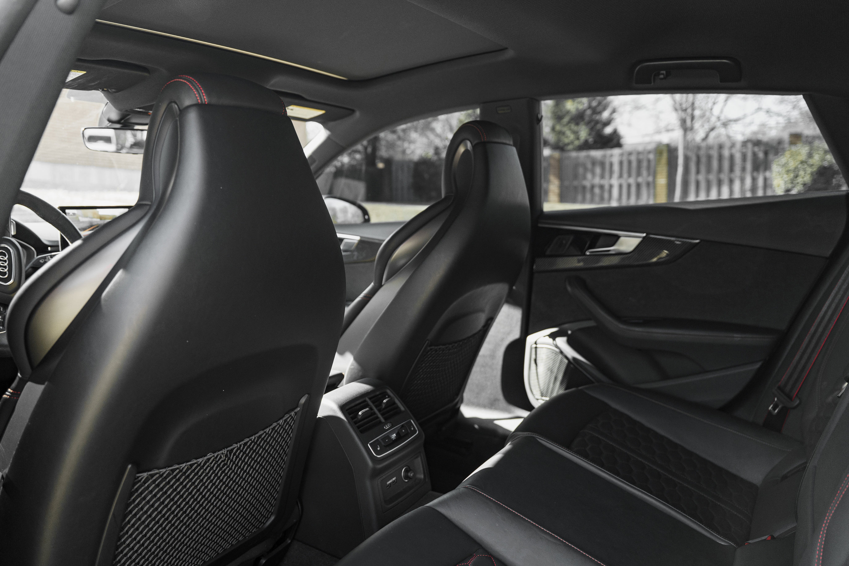 Used 2022 Audi RS 5 Sportback w/ Dynamic Package image 26