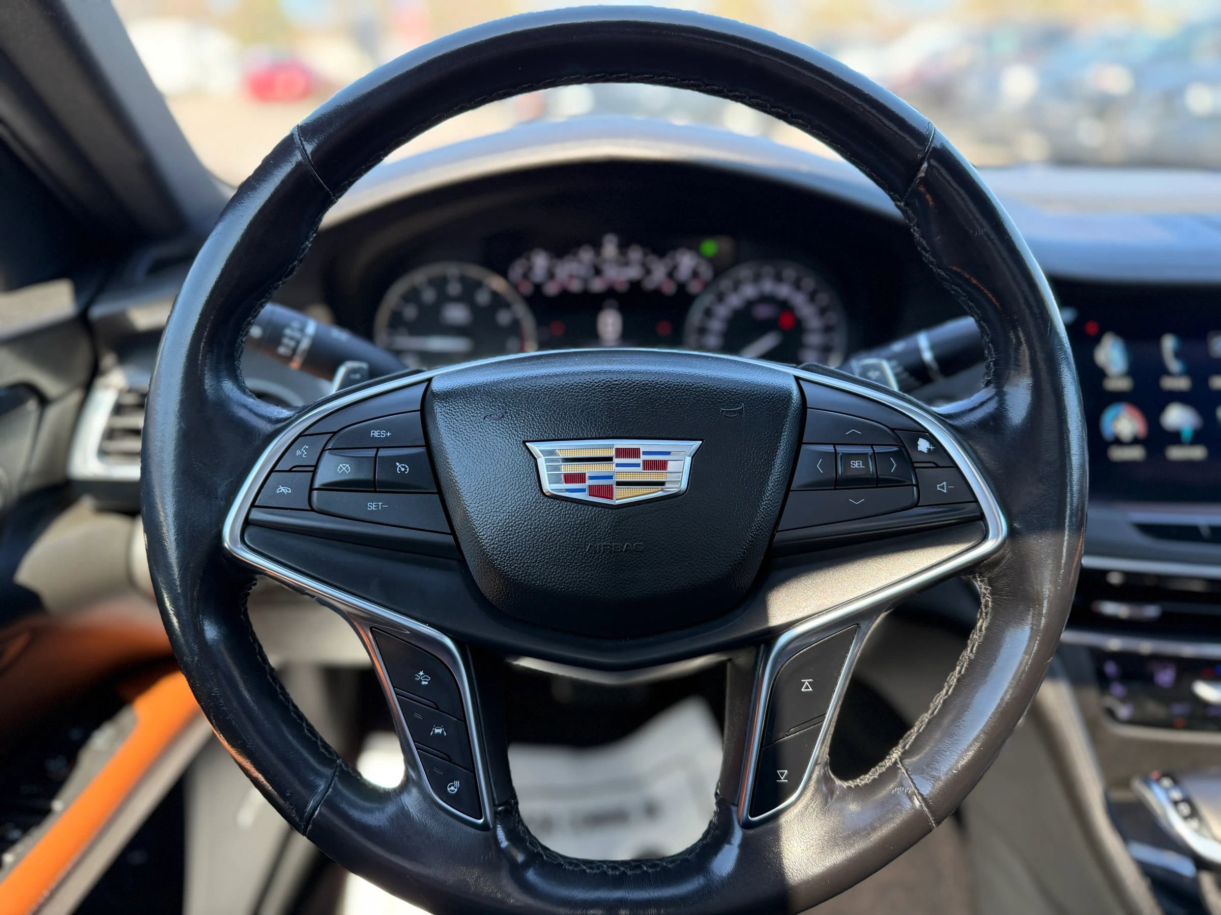 Used 2018 Cadillac CT6 Luxury image 25