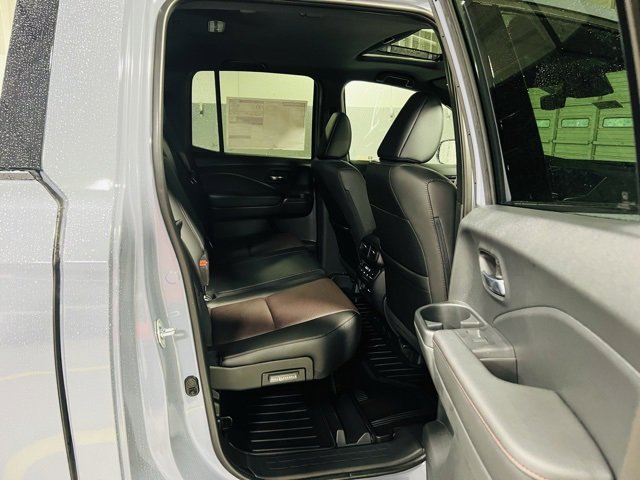 New 2026 Honda Ridgeline Black Edition image 32