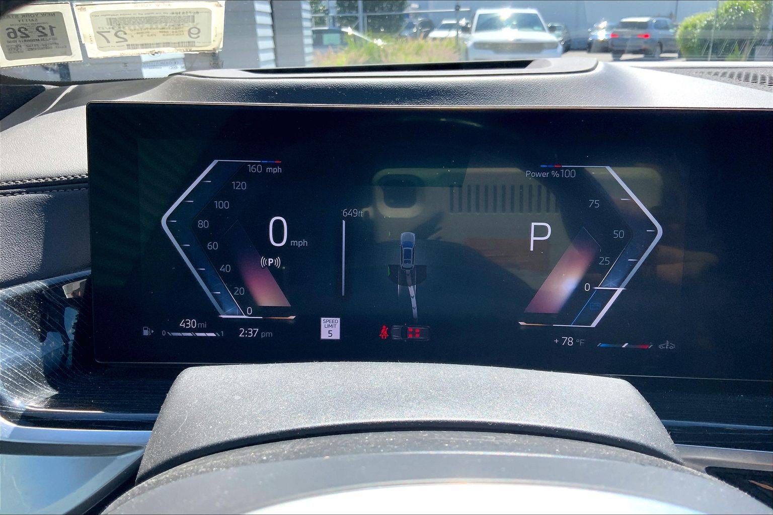 Used 2024 BMW X7 xDrive40i w/ M Sport Package AWD/4WD image 25