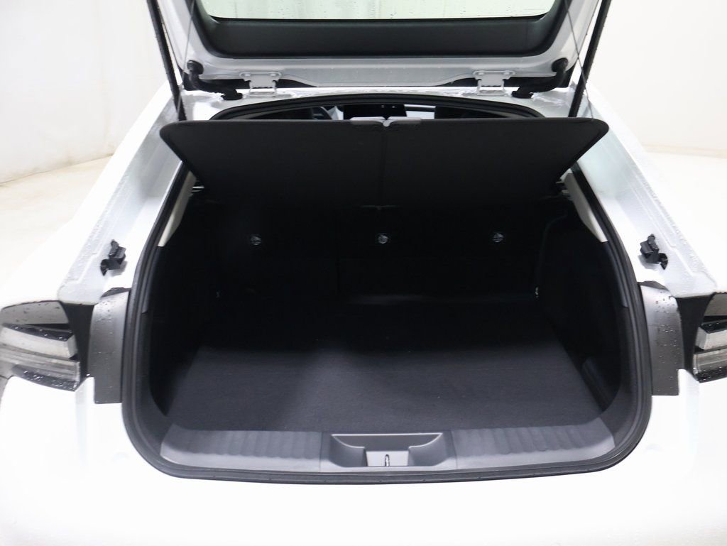 New 2026 Toyota Prius Plug-In Hybrid image 18
