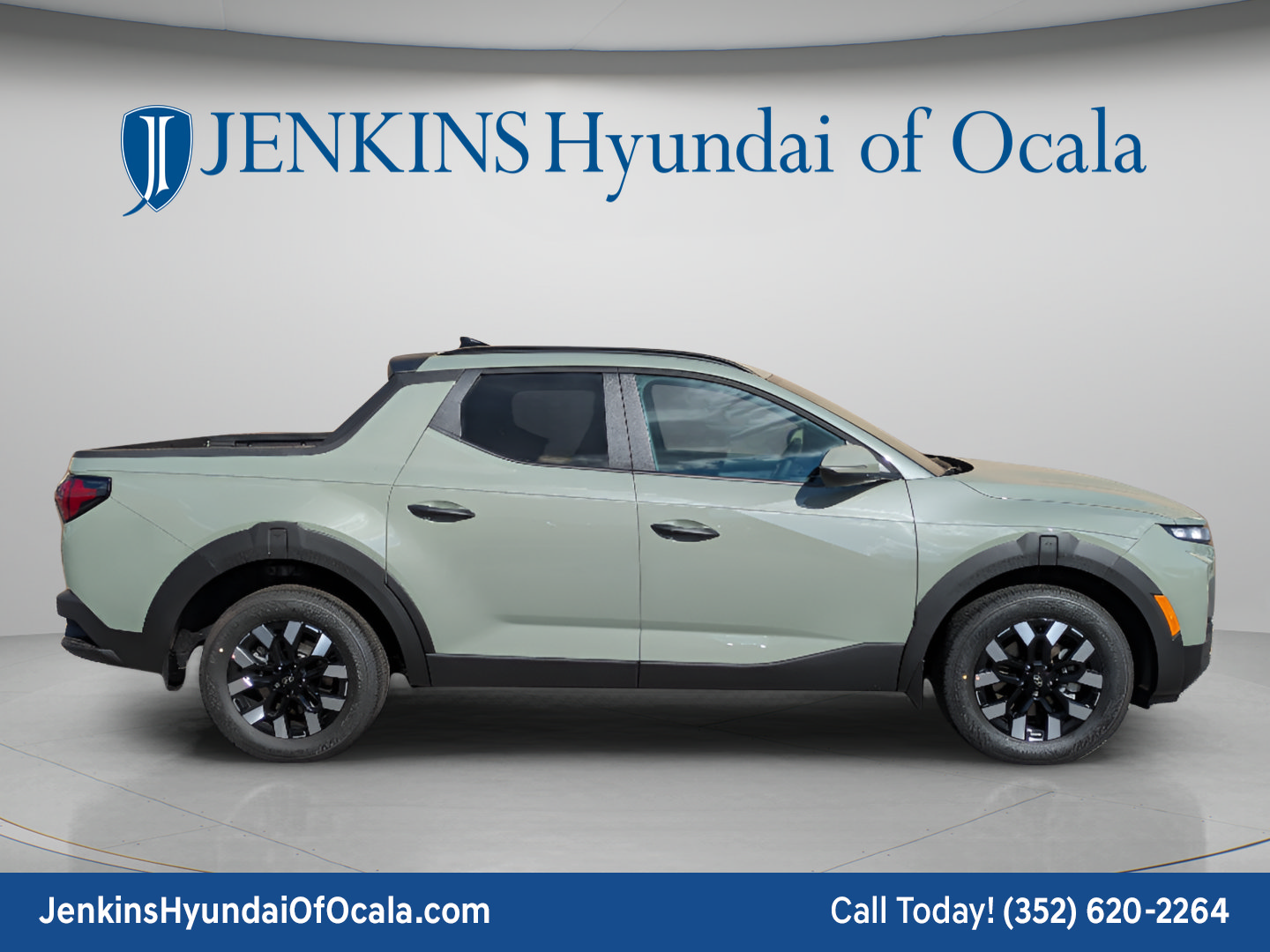 New 2026 Hyundai Santa Cruz SEL FWD image 2