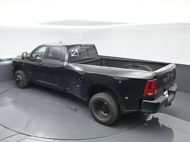 New 2026 RAM 3500 Laramie AWD/4WD image 41