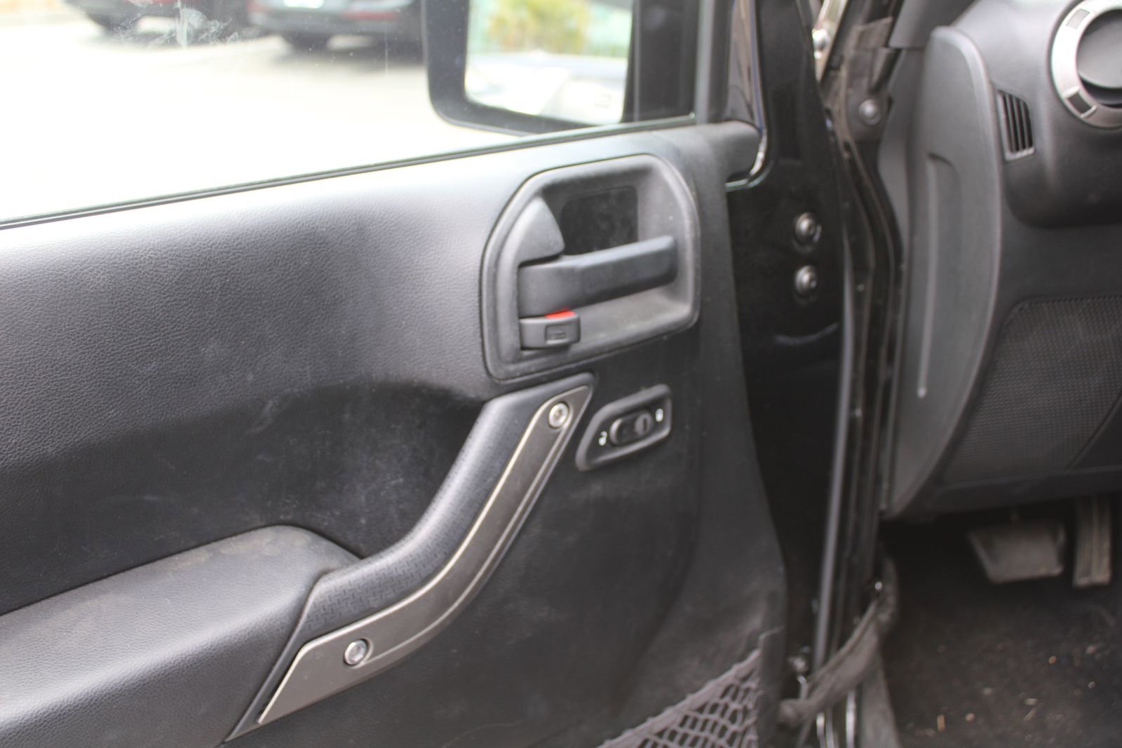 Used 2015 Jeep Wrangler Unlimited Sport w/ Quick Order Package 24S image 18