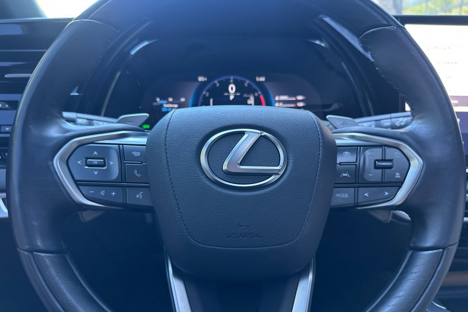 Certified 2025 Lexus RX 350 Premium w/ Accessory Package (Z1) image 29