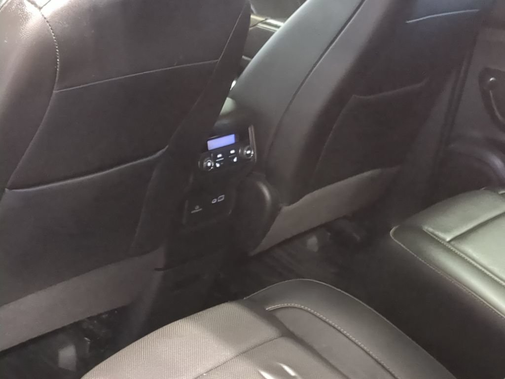 Used 2020 GMC Acadia SLT w/ Premium Package AWD/4WD image 22