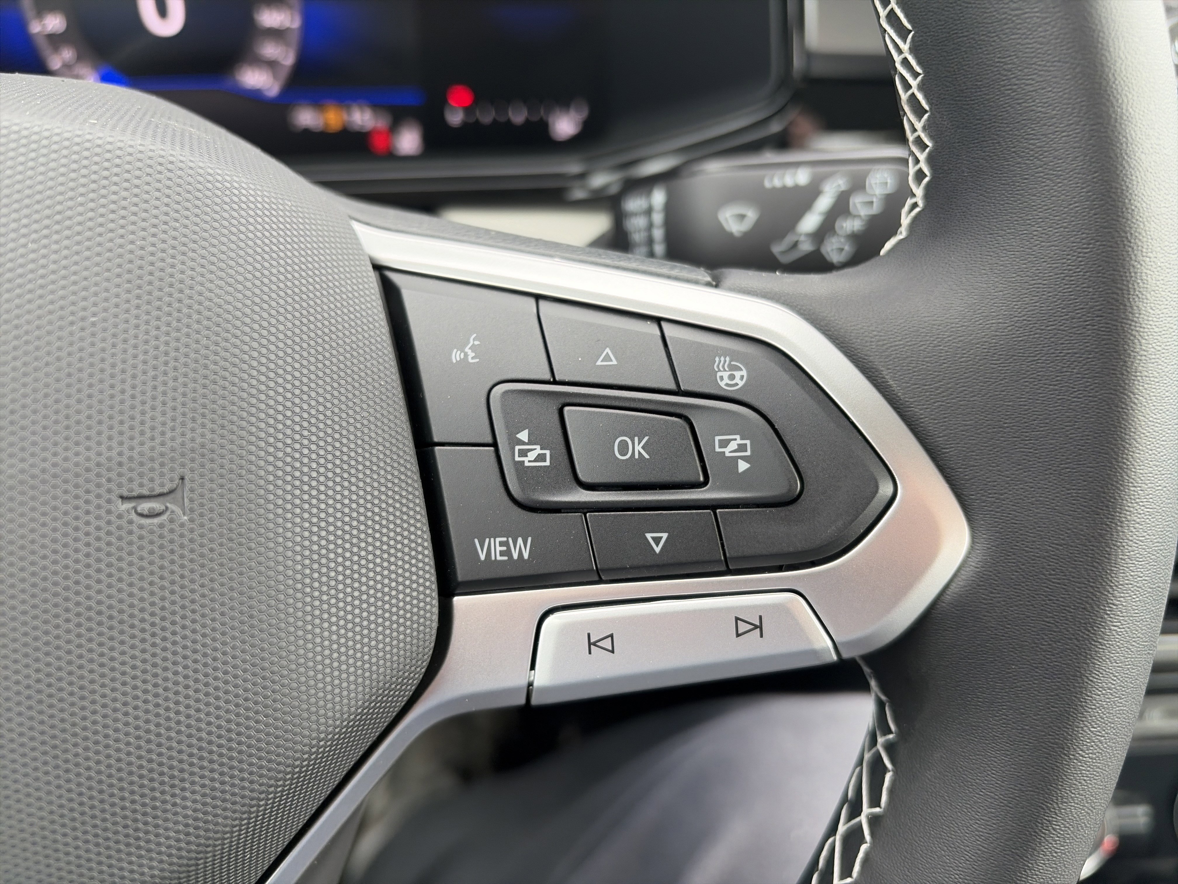 New 2026 Volkswagen Taos S image 21