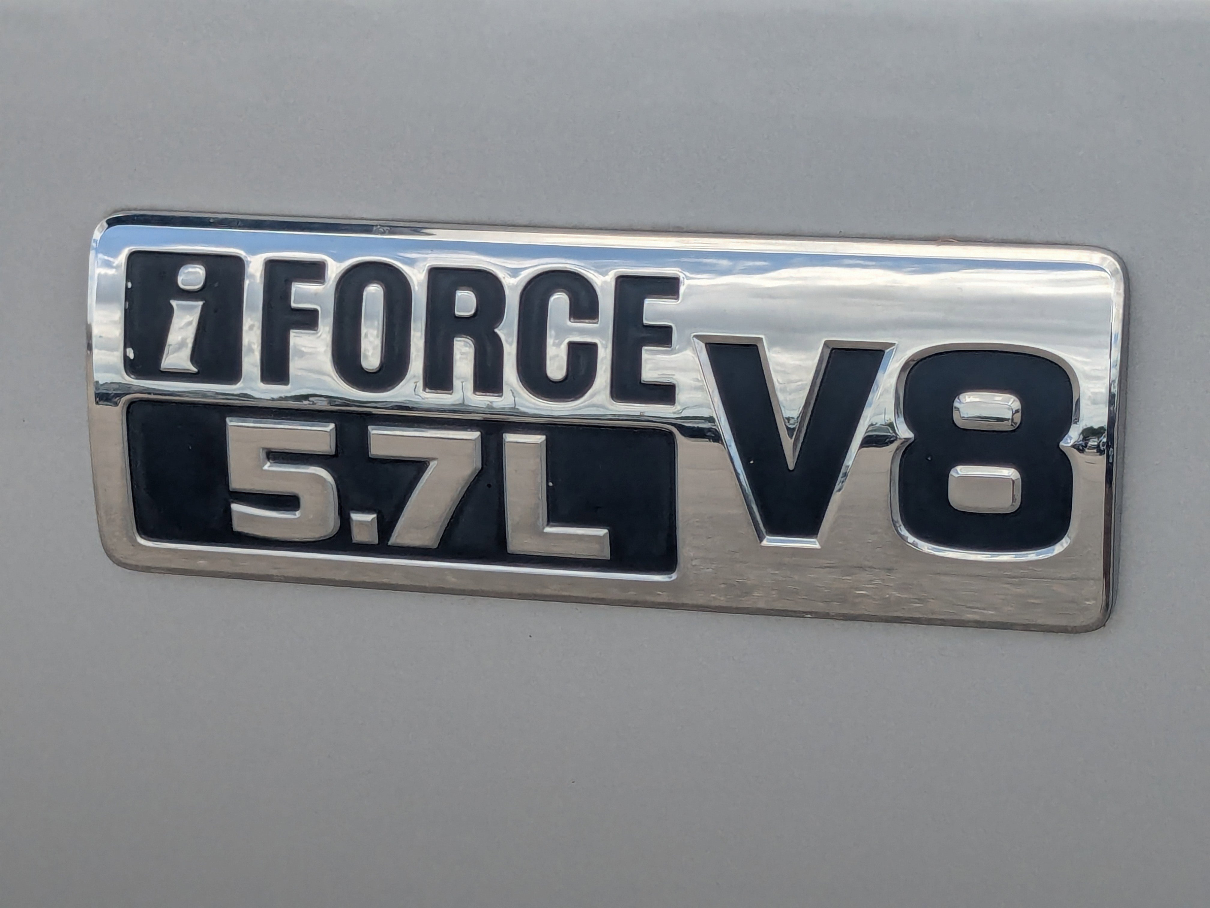 Used 2019 Toyota Tundra SR5 w/ TRD Off Road Package image 14