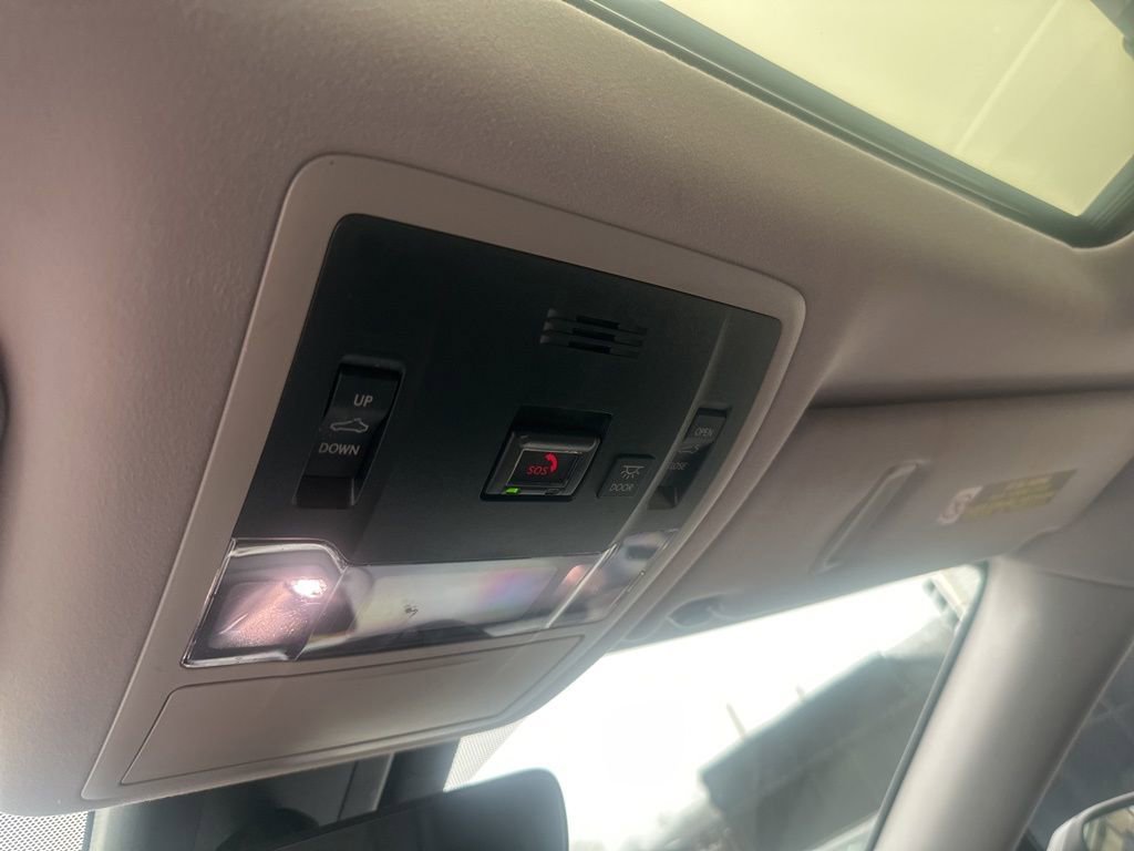 Used 2021 Lexus RX 450hL AWD w/ Premium Package image 21