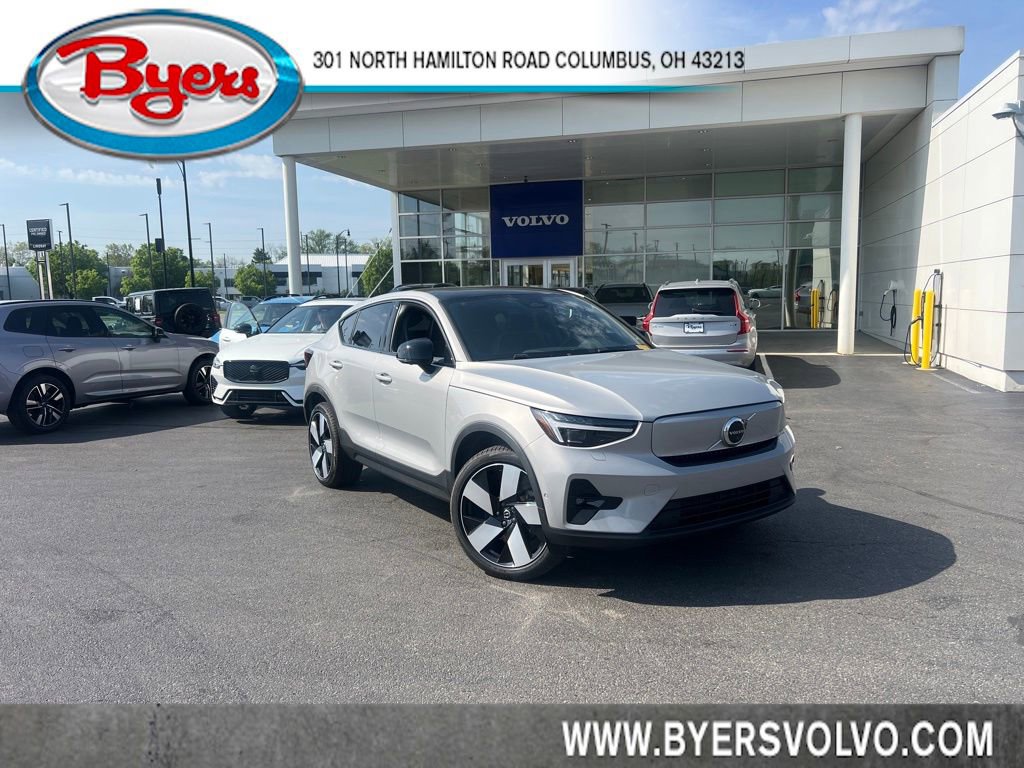 Used 2023 Volvo C40 P8 Recharge Ultimate AWD/4WD image 1