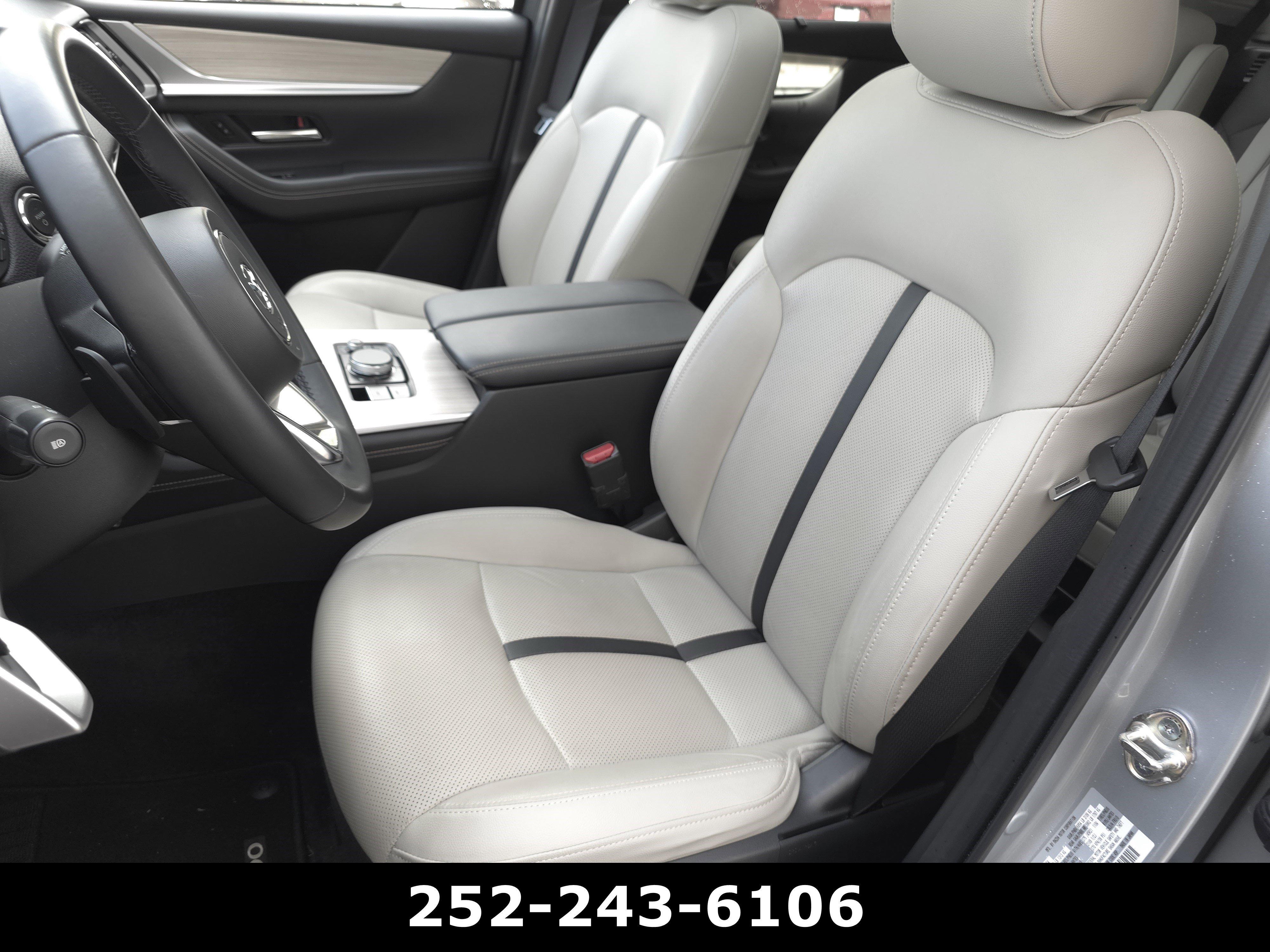 Used 2024 MAZDA CX-90 Plug-In Hybrid w/ Premium Pkg image 10