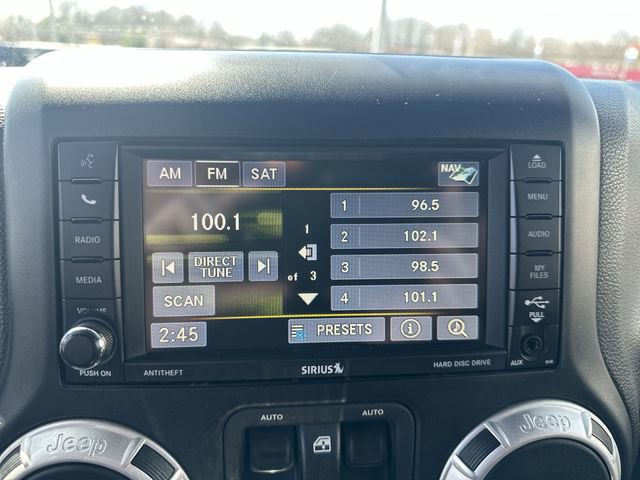 Used 2014 Jeep Wrangler Rubicon image 14