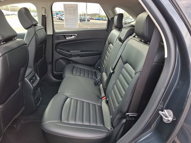 Certified 2022 Ford Edge SEL w/ Convenience Package image 10
