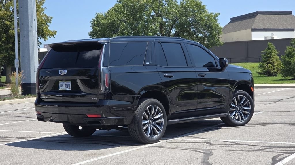 Used 2021 Cadillac Escalade Sport Platinum AWD/4WD image 6
