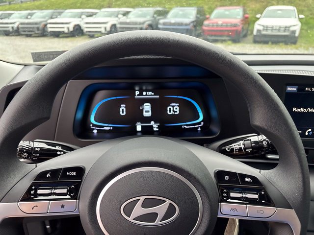 New 2026 Hyundai Elantra SE FWD image 10