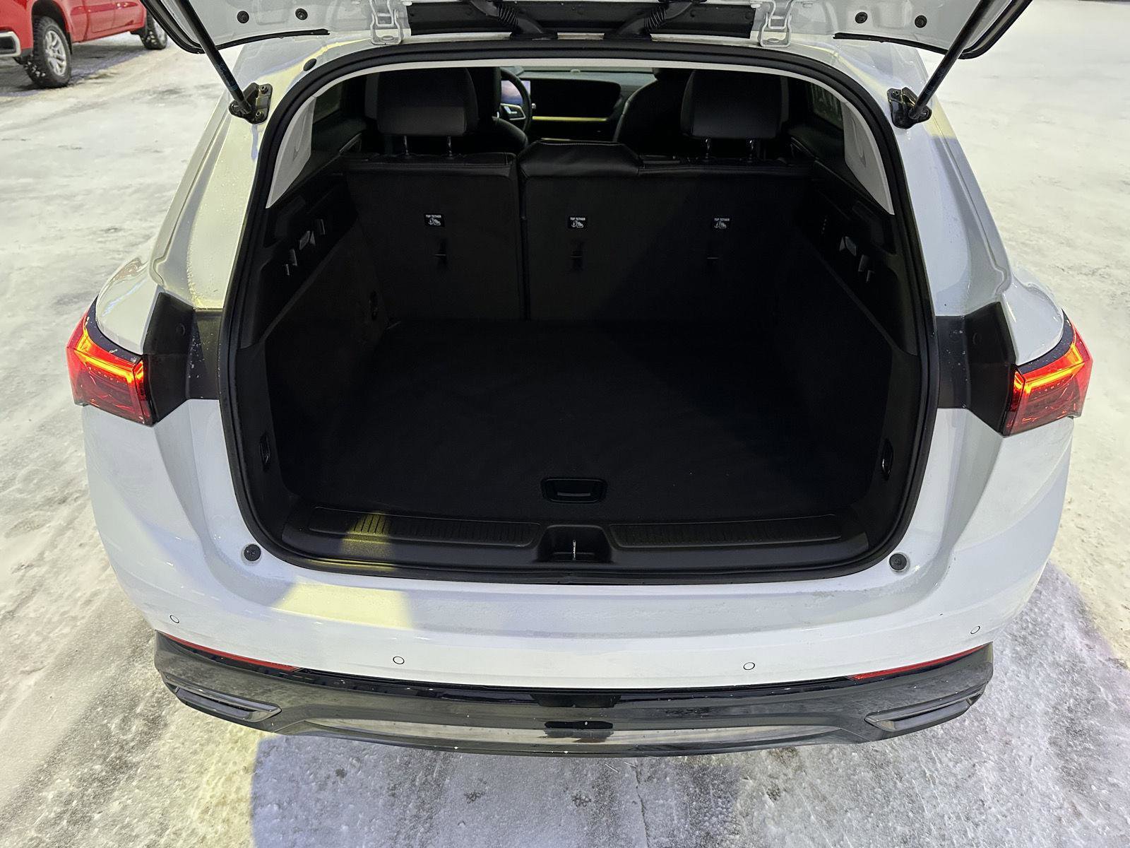 Used 2025 Buick Envision Sport Touring image 7