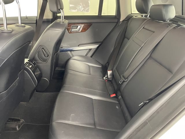 Used 2013 Mercedes-Benz GLK 350 4MATIC image 16