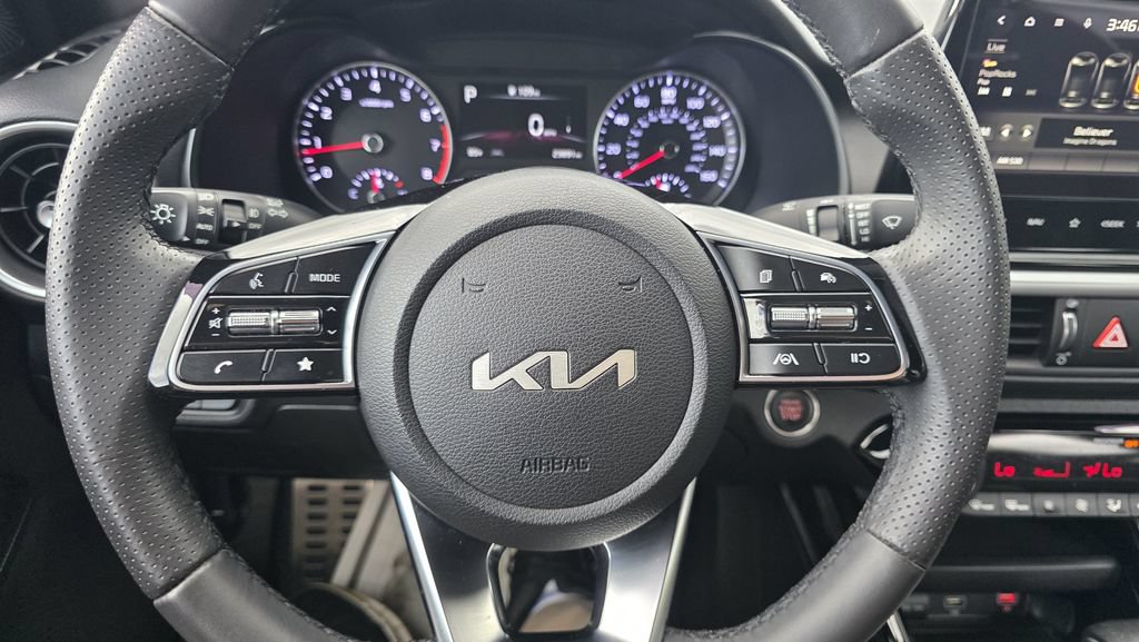 Used 2022 Kia Forte GT-Line FWD image 16