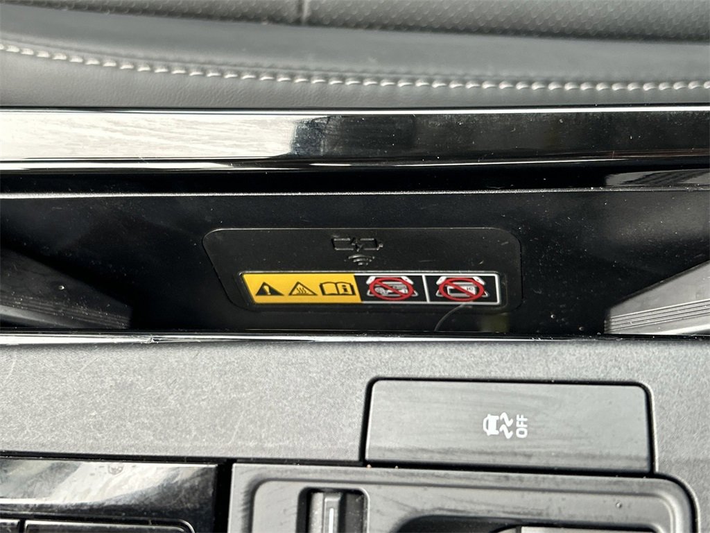 Used 2024 Toyota Prius Limited image 34