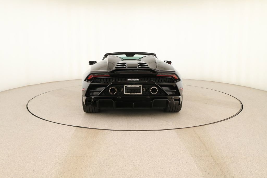 Used 2023 Lamborghini Huracan EVO RWD image 5