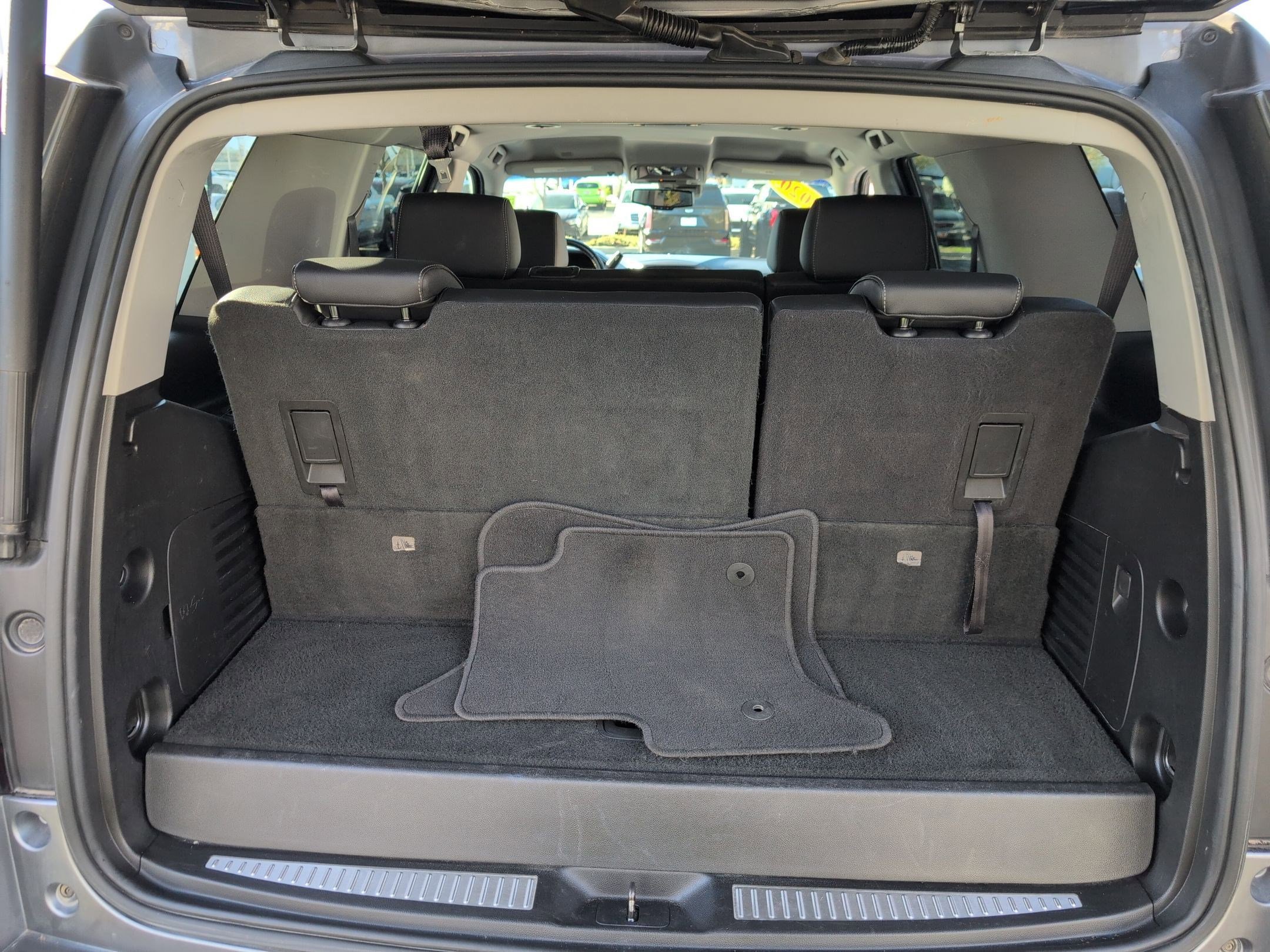 Used 2020 Chevrolet Tahoe LT image 29