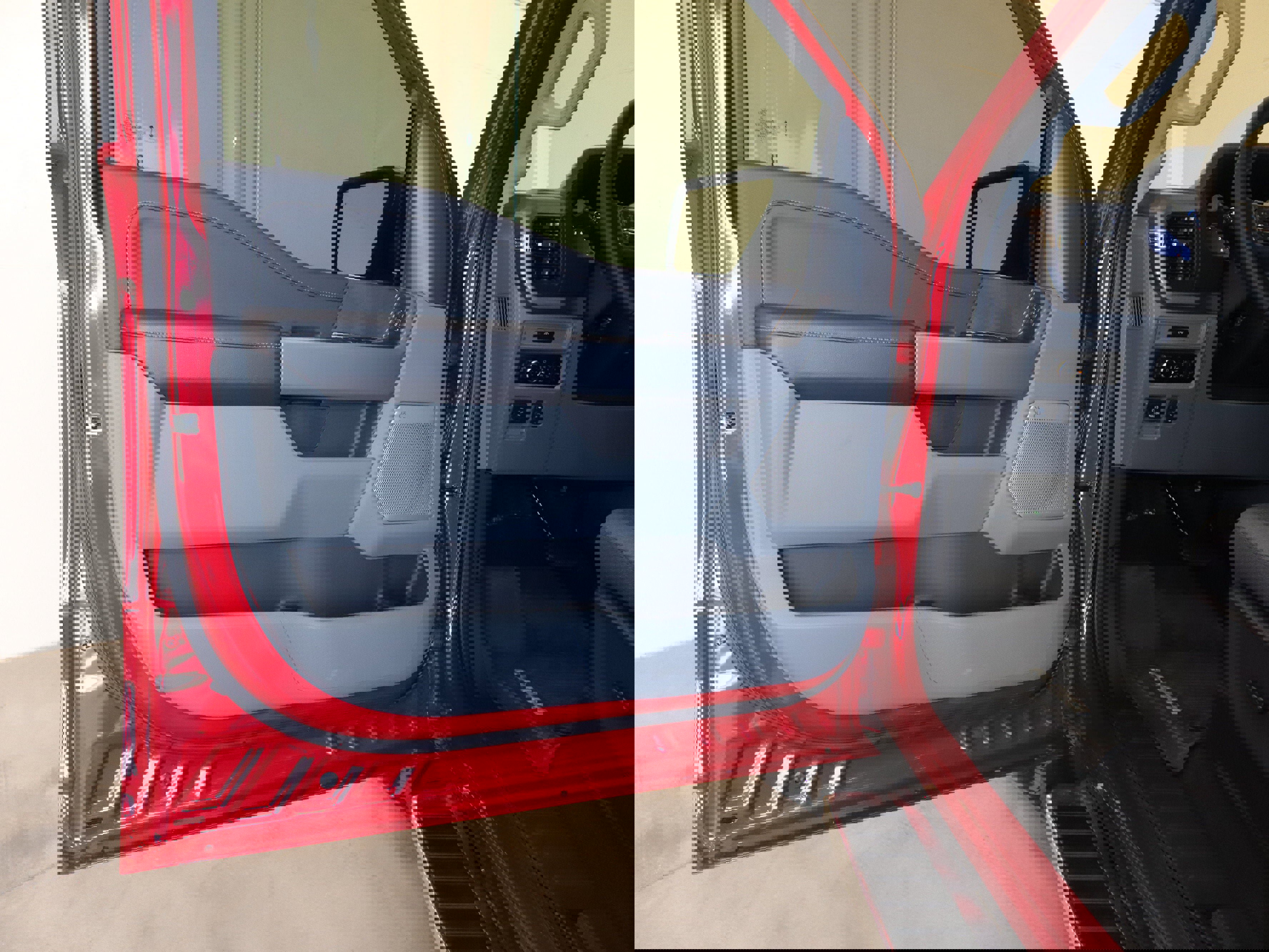 New 2025 Ford F150 XLT w/ Equipment Group 303A High image 33