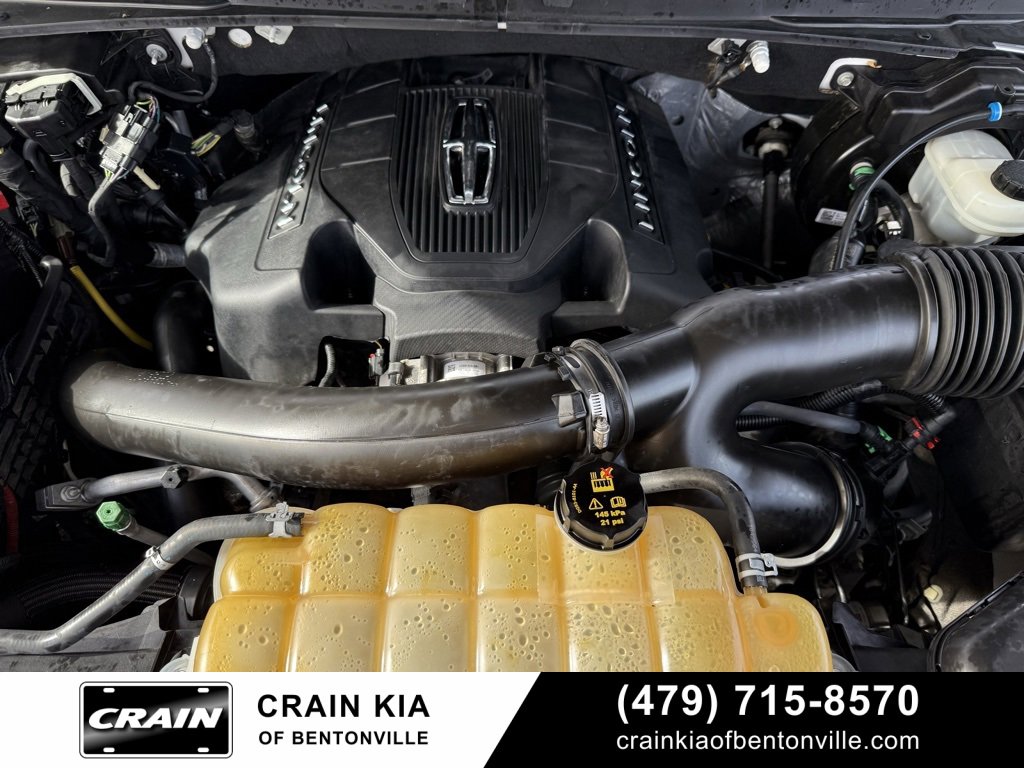 Used 2018 Lincoln Navigator L Reserve w/ Technology Package image 35