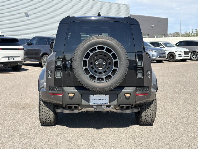 New 2026 Land Rover Defender 110 OCTA AWD/4WD image 19