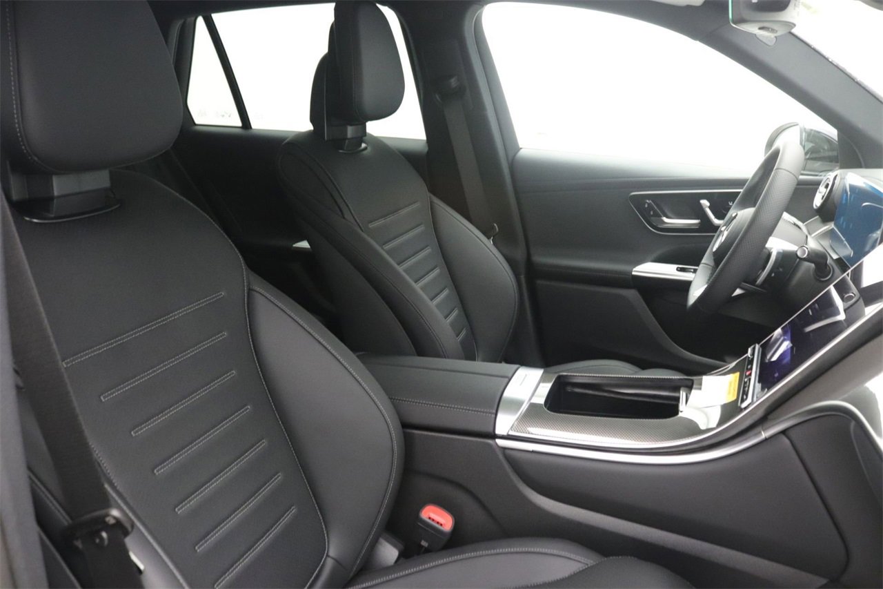 New 2026 Mercedes-Benz GLC 300 image 9