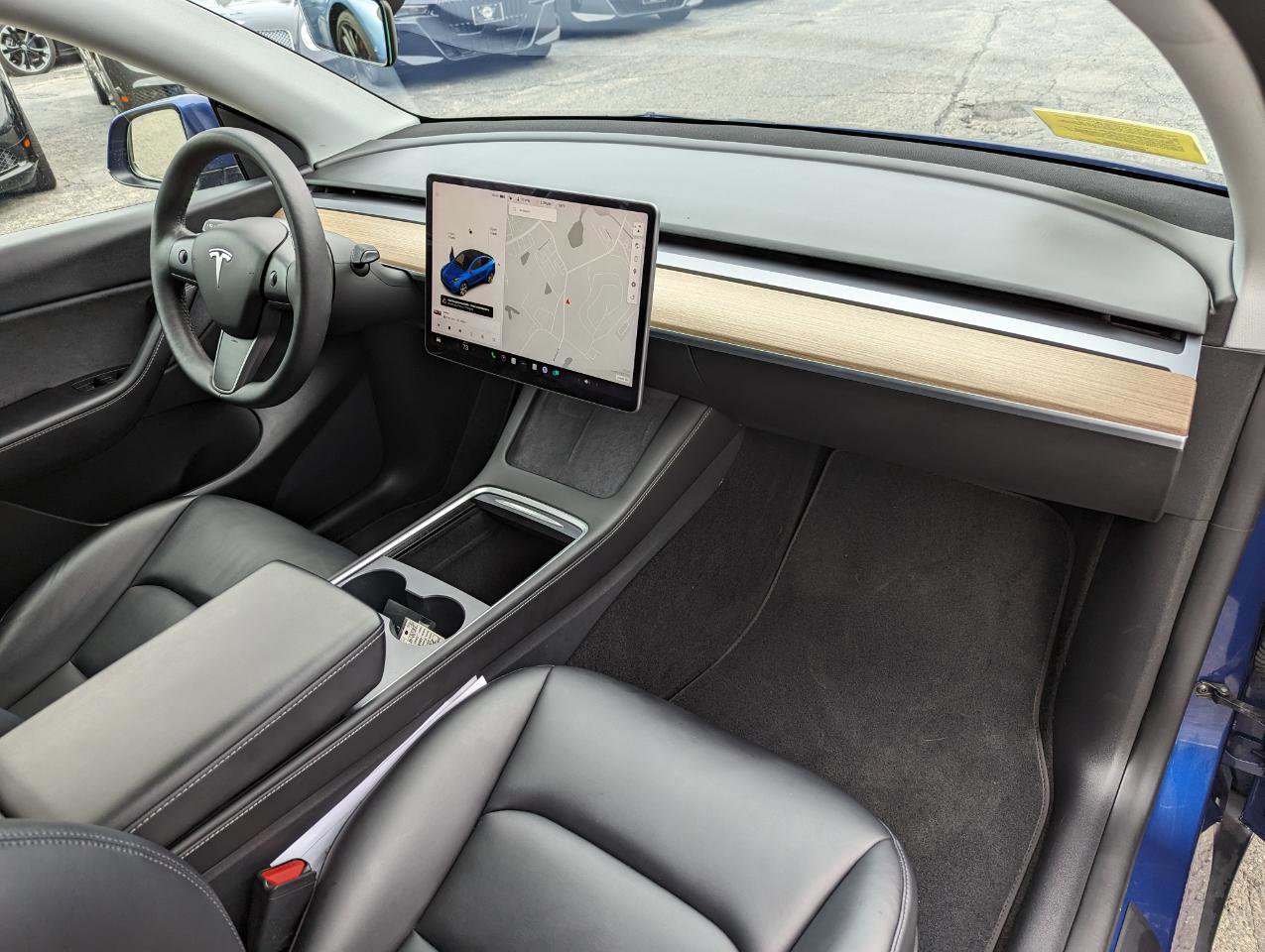 Used 2021 Tesla Model Y Long Range image 30