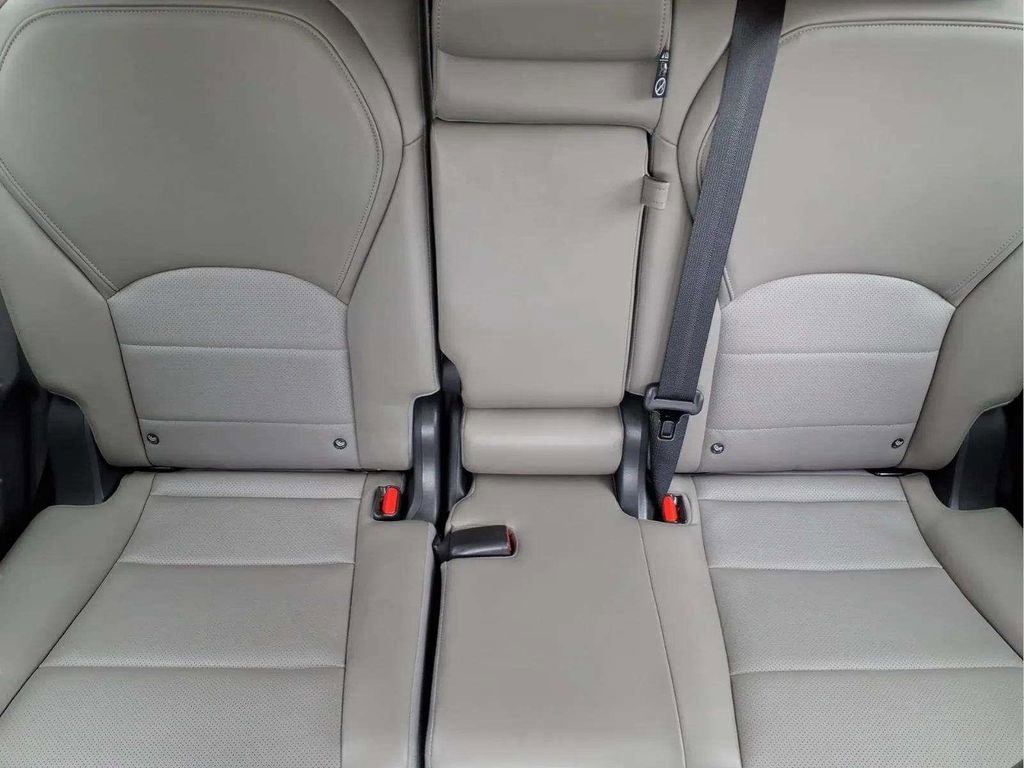 Used 2024 INFINITI QX50 Luxe FWD image 17