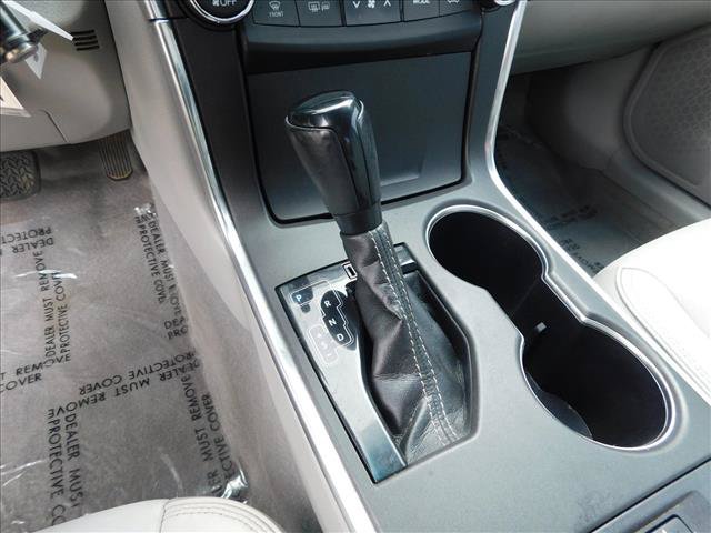 Used 2017 Toyota Camry XLE FWD image 18