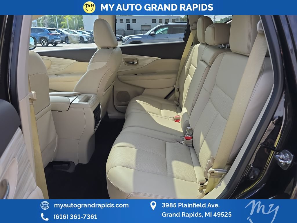 Used 2018 Nissan Murano Platinum w/ Cargo Package AWD/4WD image 26