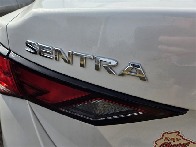 Used 2023 Nissan Sentra SV w/ SV Premium Package image 13