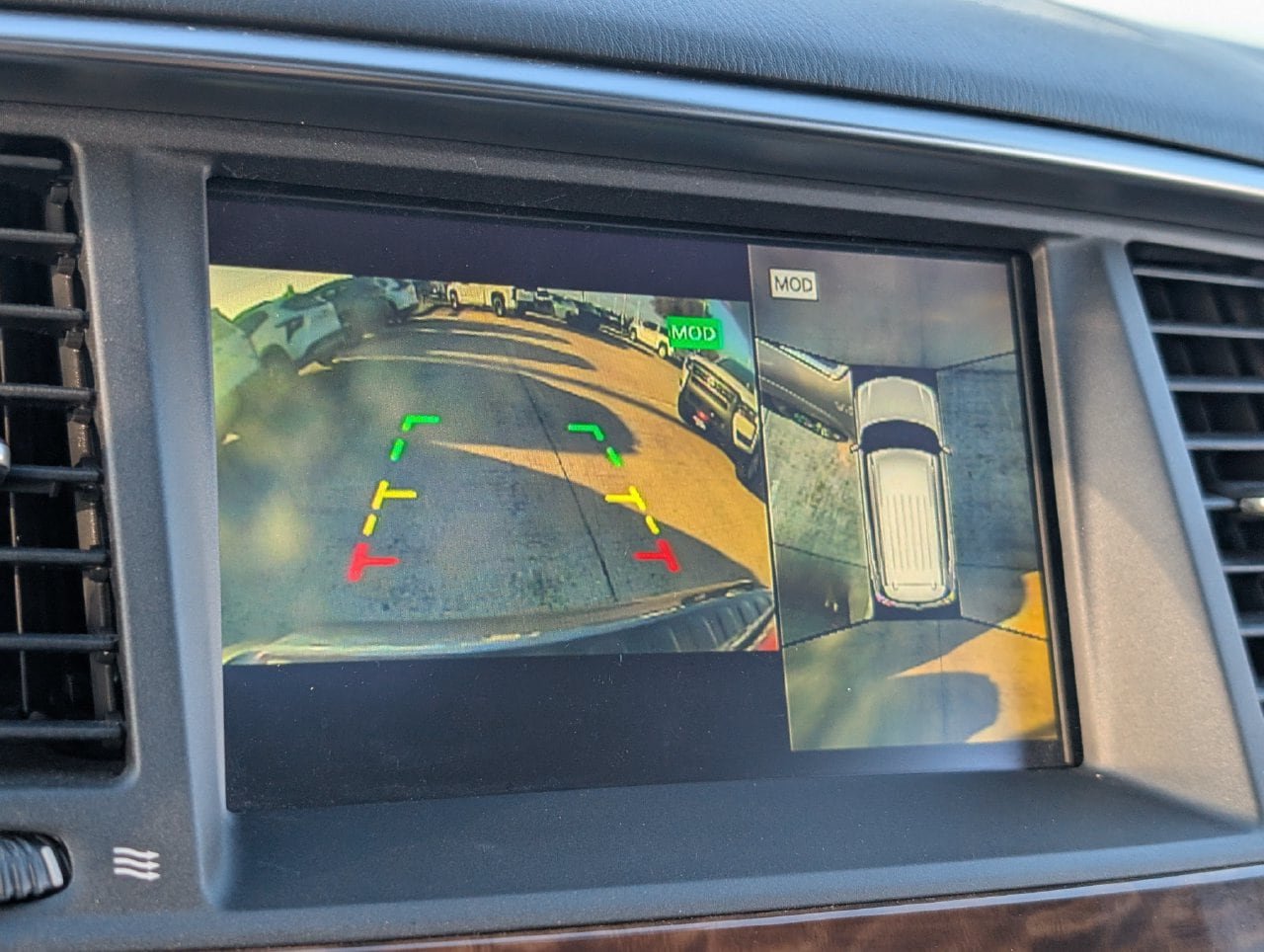 Used 2020 Nissan Armada SL w/ Premium Package RWD image 14