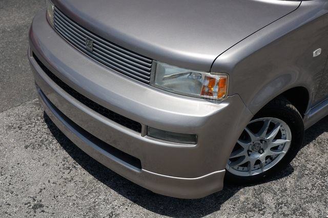 Used 2005 Scion xB FWD image 26
