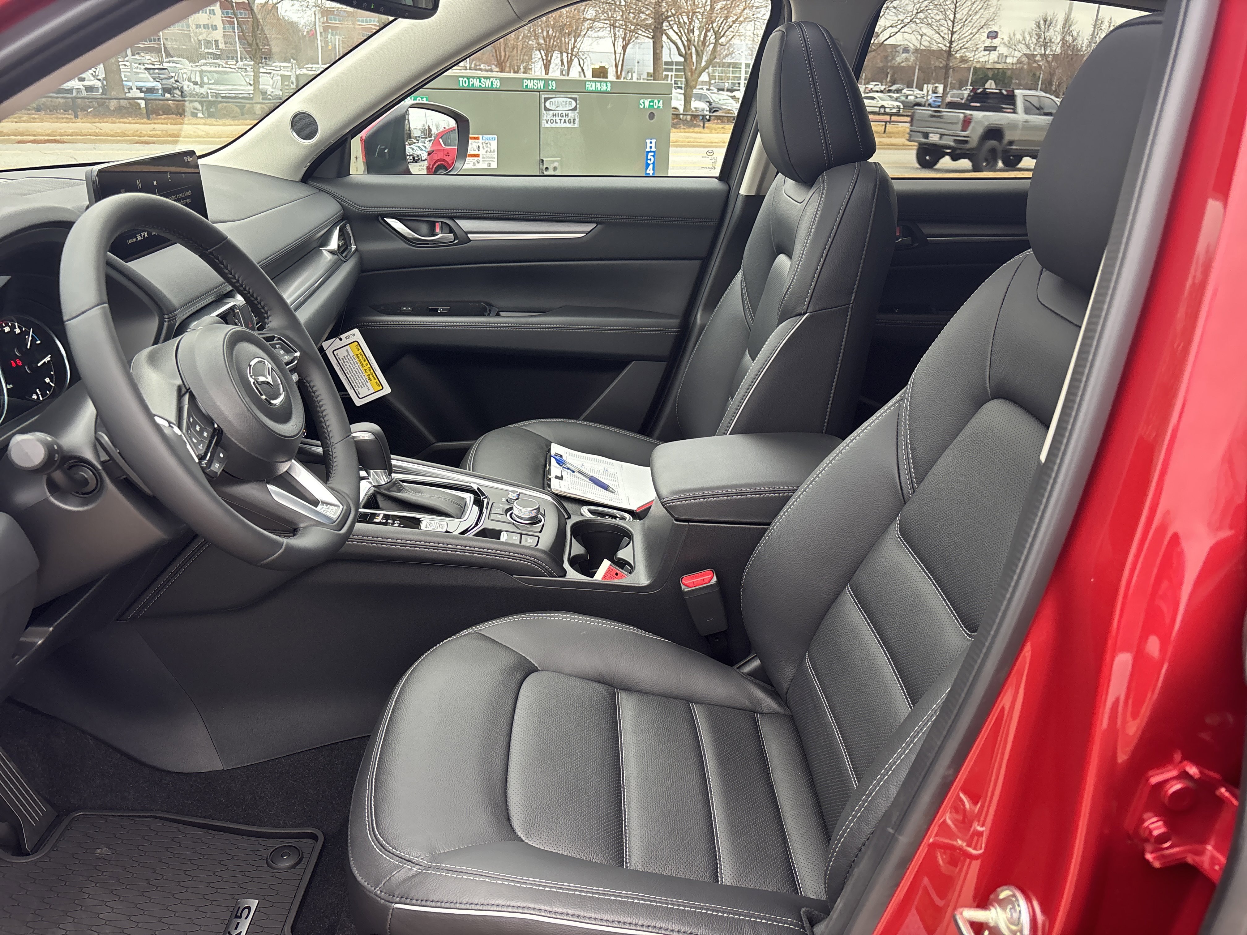 New 2025 MAZDA CX-5 AWD 2.5 S w/ Premium Plus Pkg image 14