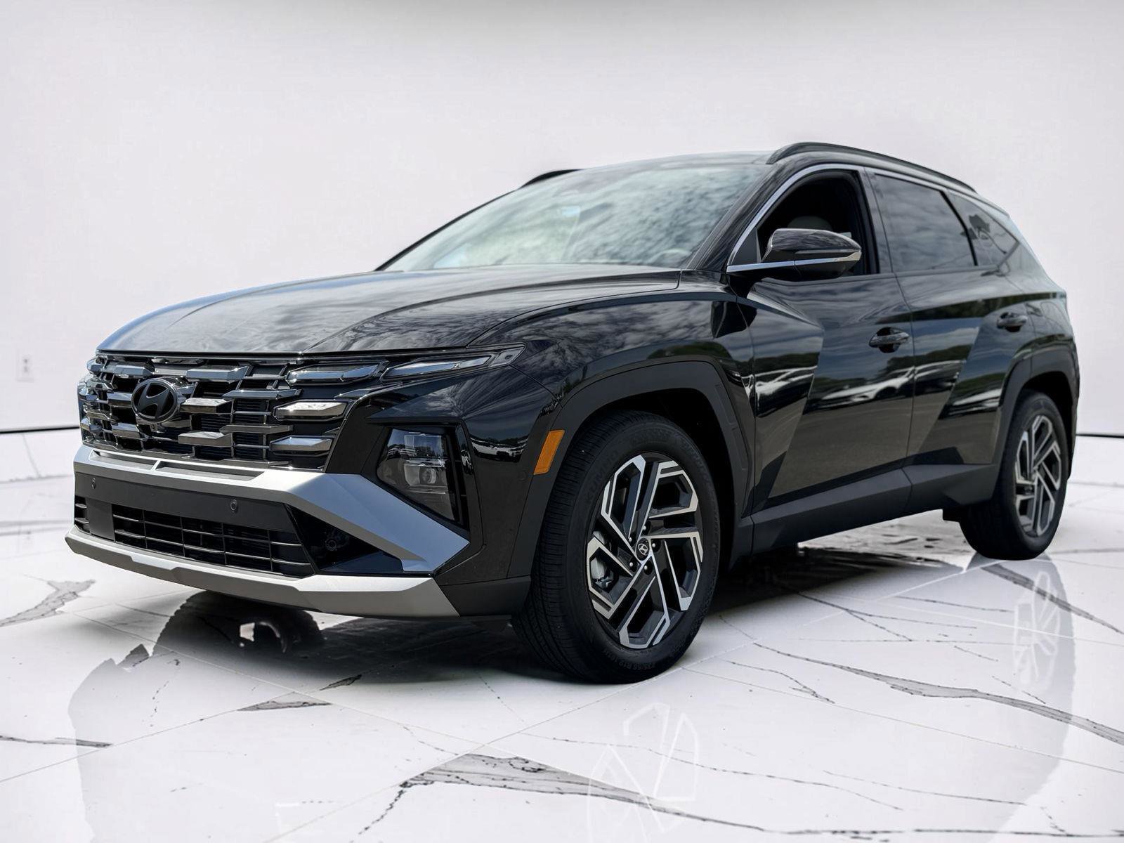 New 2026 Hyundai Tucson Limited FWD image 4