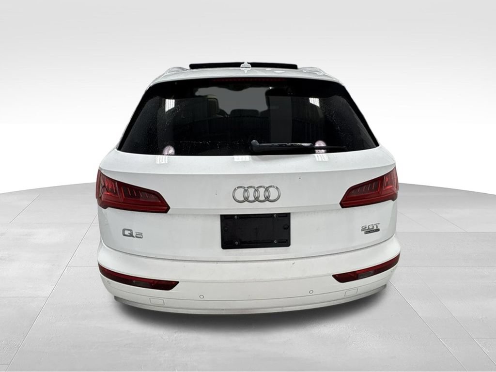 Used 2018 Audi Q5 2.0T Premium Plus w/ Premium Plus Package AWD/4WD image 9