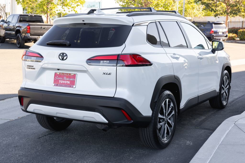 Certified 2024 Toyota Corolla Cross XLE w/ Convenience Package image 5