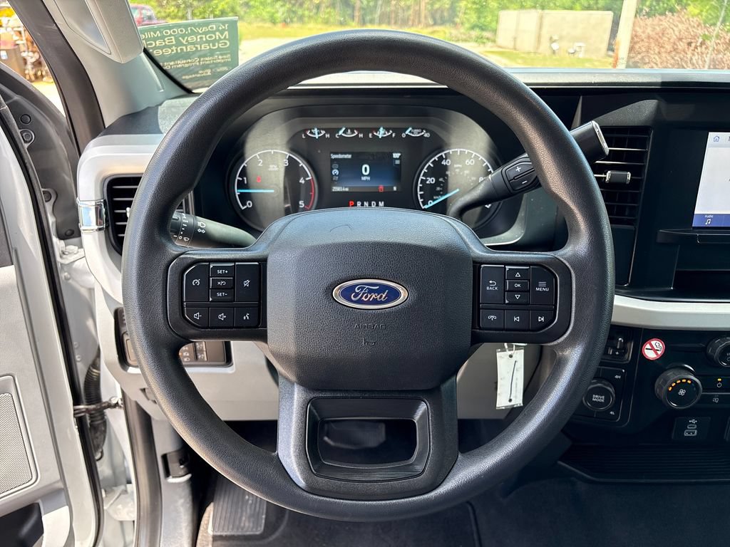 Certified 2025 Ford F250 XLT AWD/4WD image 13