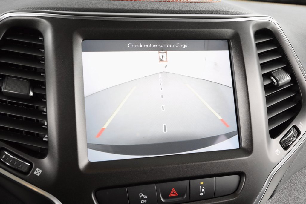 Certified 2021 Jeep Cherokee Trailhawk image 33