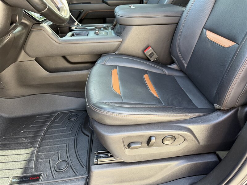 Used 2024 GMC Sierra 2500 AT4 w/ AT4 Preferred Package AWD/4WD image 22