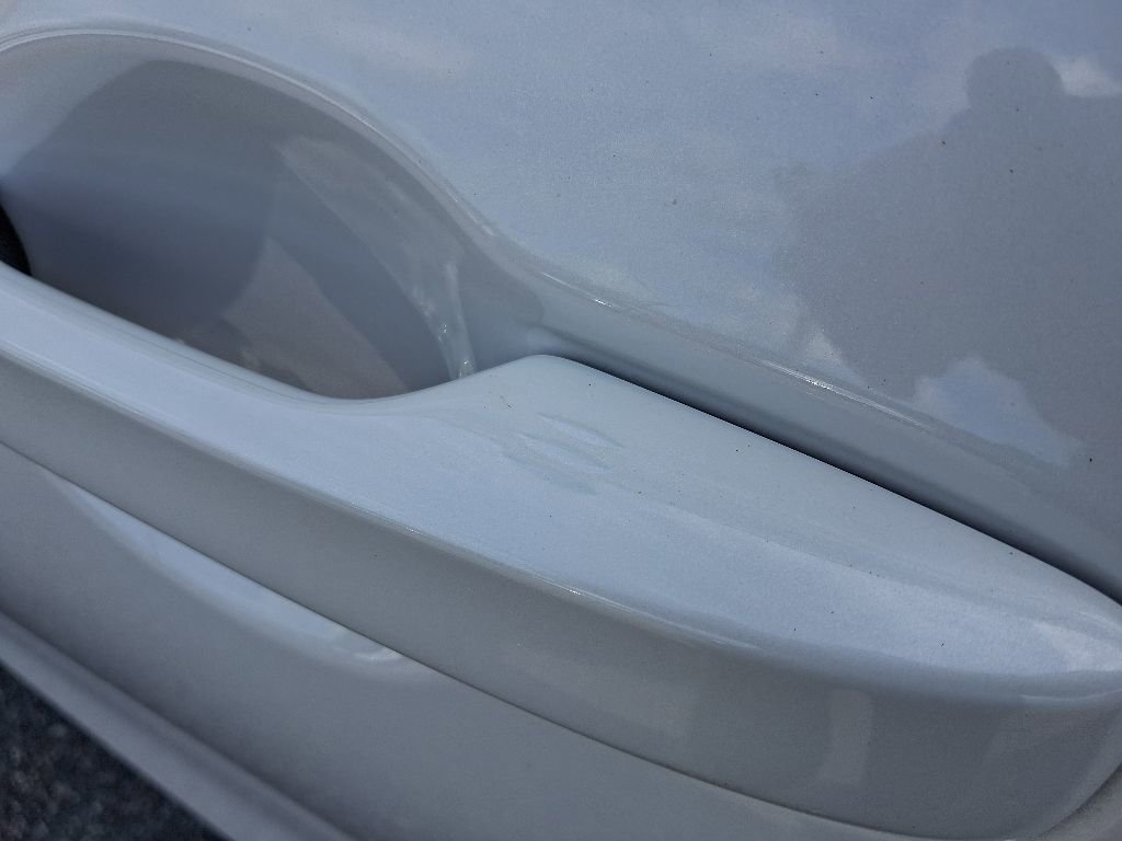 Used 2025 Honda HR-V EX-L image 15