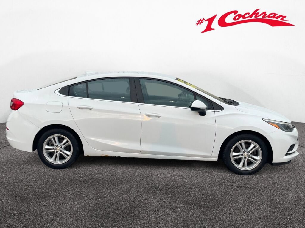 Used 2016 Chevrolet Cruze LT FWD image 24