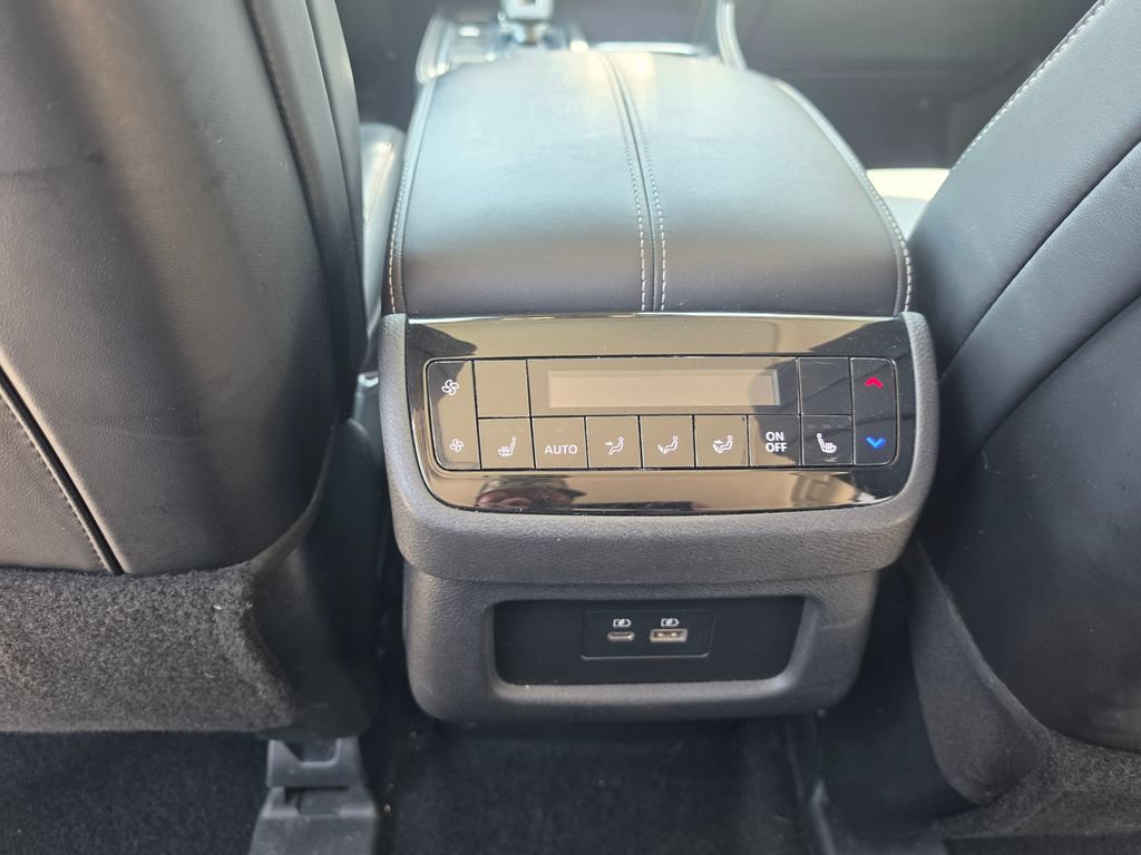 Used 2025 INFINITI QX60 Luxe AWD/4WD image 15