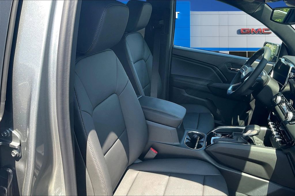 New 2026 GMC Canyon Elevation w/ Convenience Package image 11