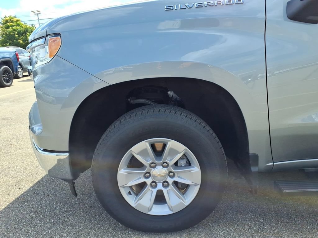 Certified 2023 Chevrolet Silverado 1500 LT AWD/4WD image 23