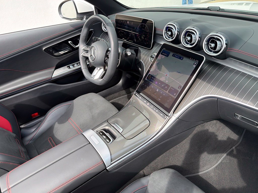 Used 2025 Mercedes-Benz CLE 53 AMG 4MATIC Cabriolet image 35