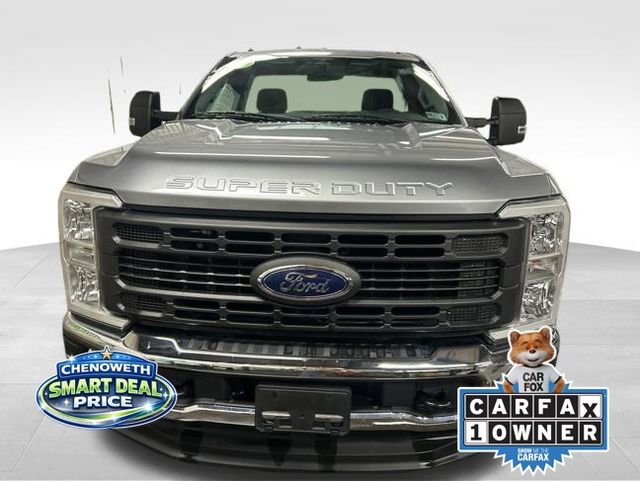 Used 2023 Ford F250 XL w/ Snow Plow/Camper Package AWD/4WD image 8